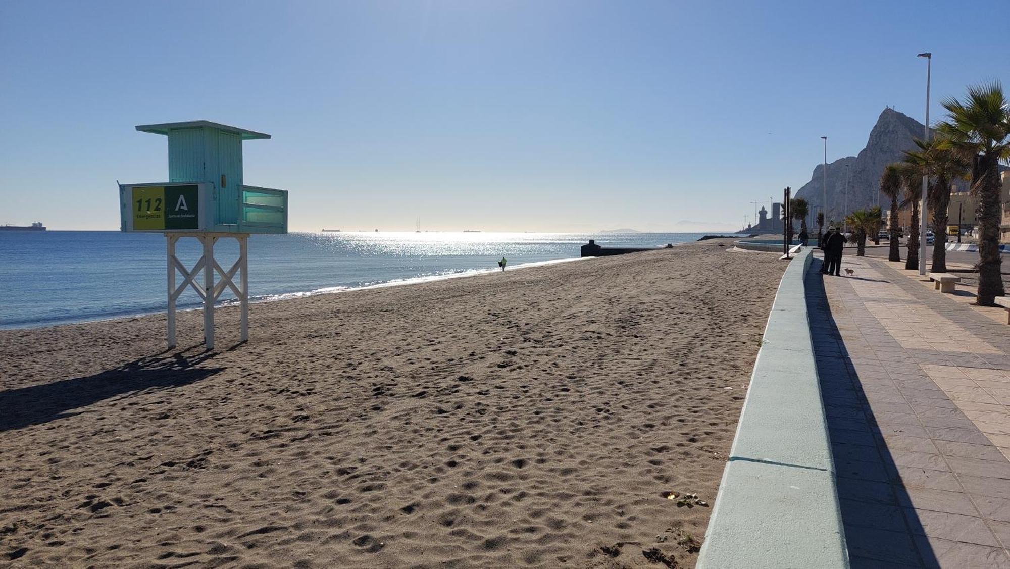 En Poniente Villa La Línea de la Concepción Exteriör bild